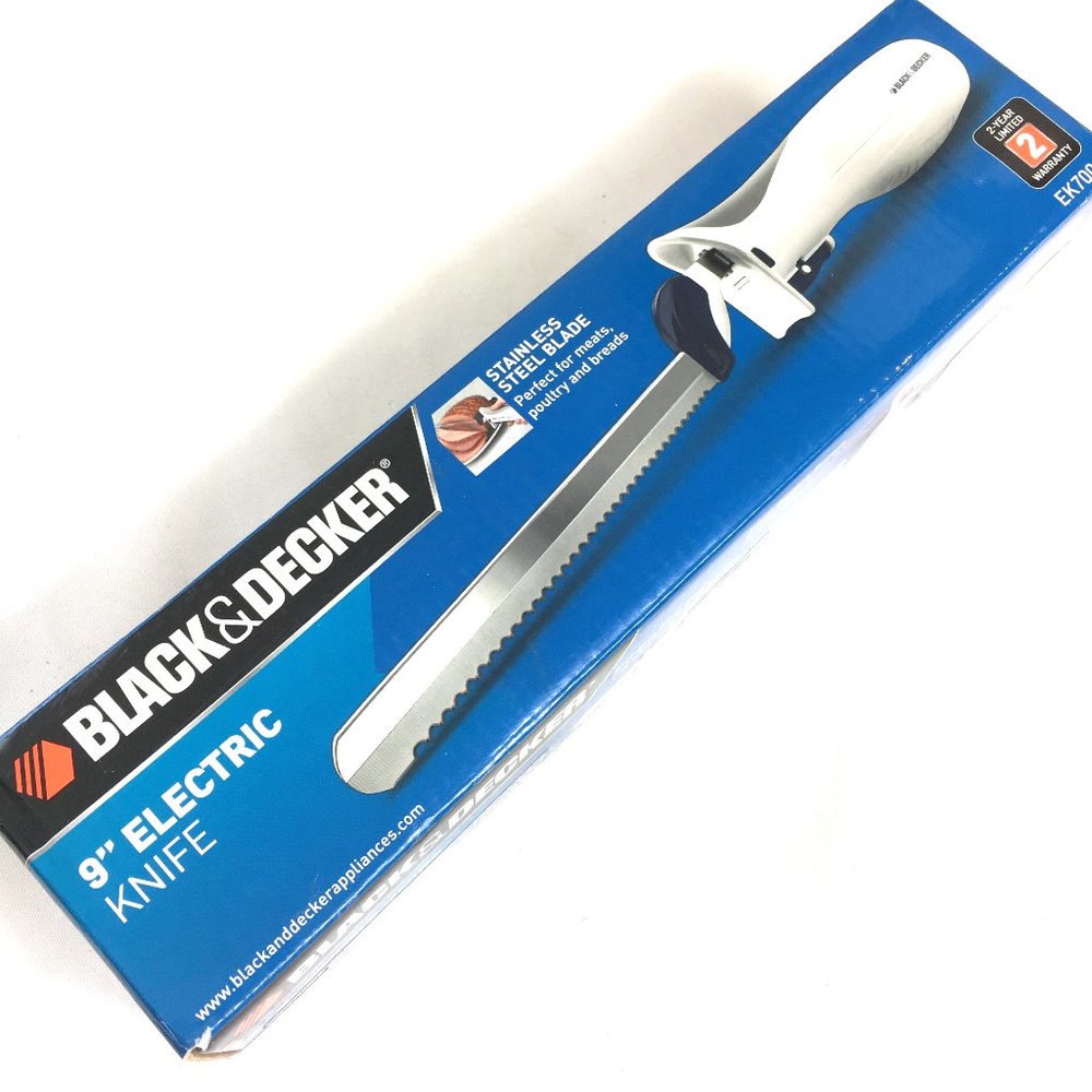Black and Decker 9'' Electric Carving Knife EK700 NWT